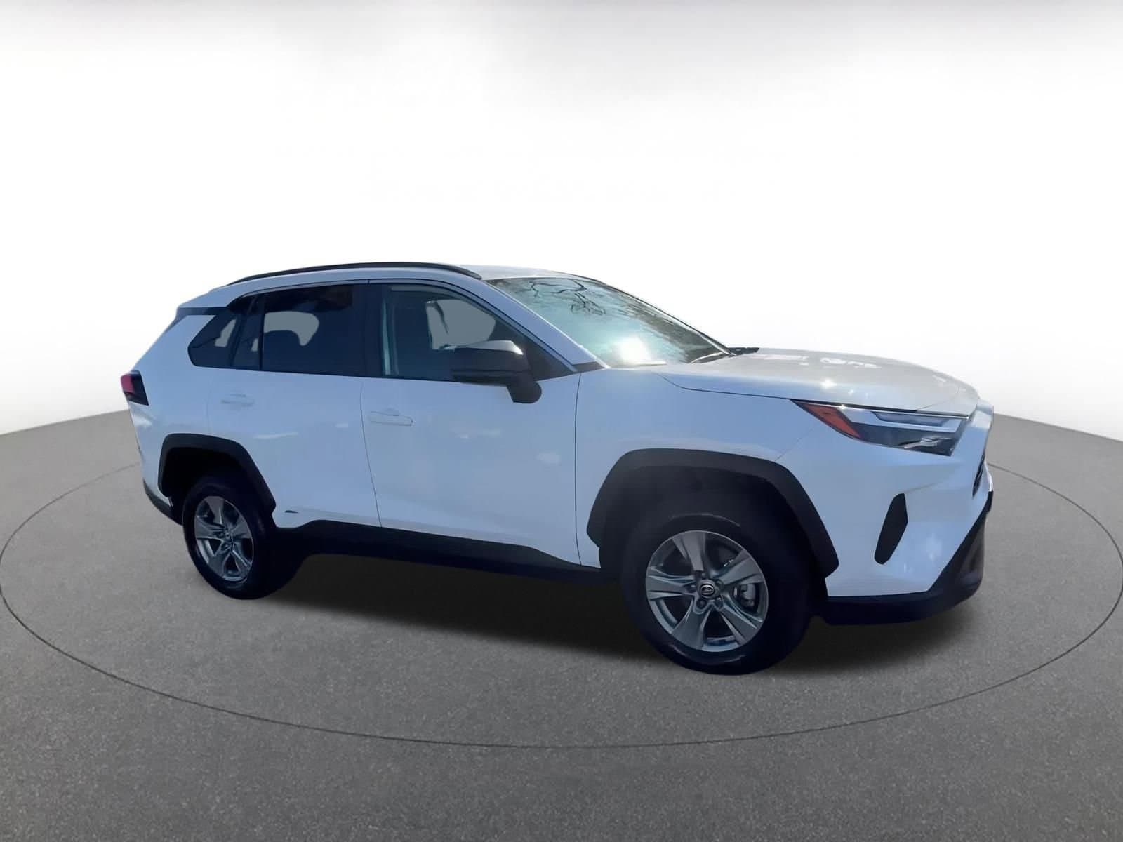 Thumbnail: 2025 Toyota RAV4 - 2