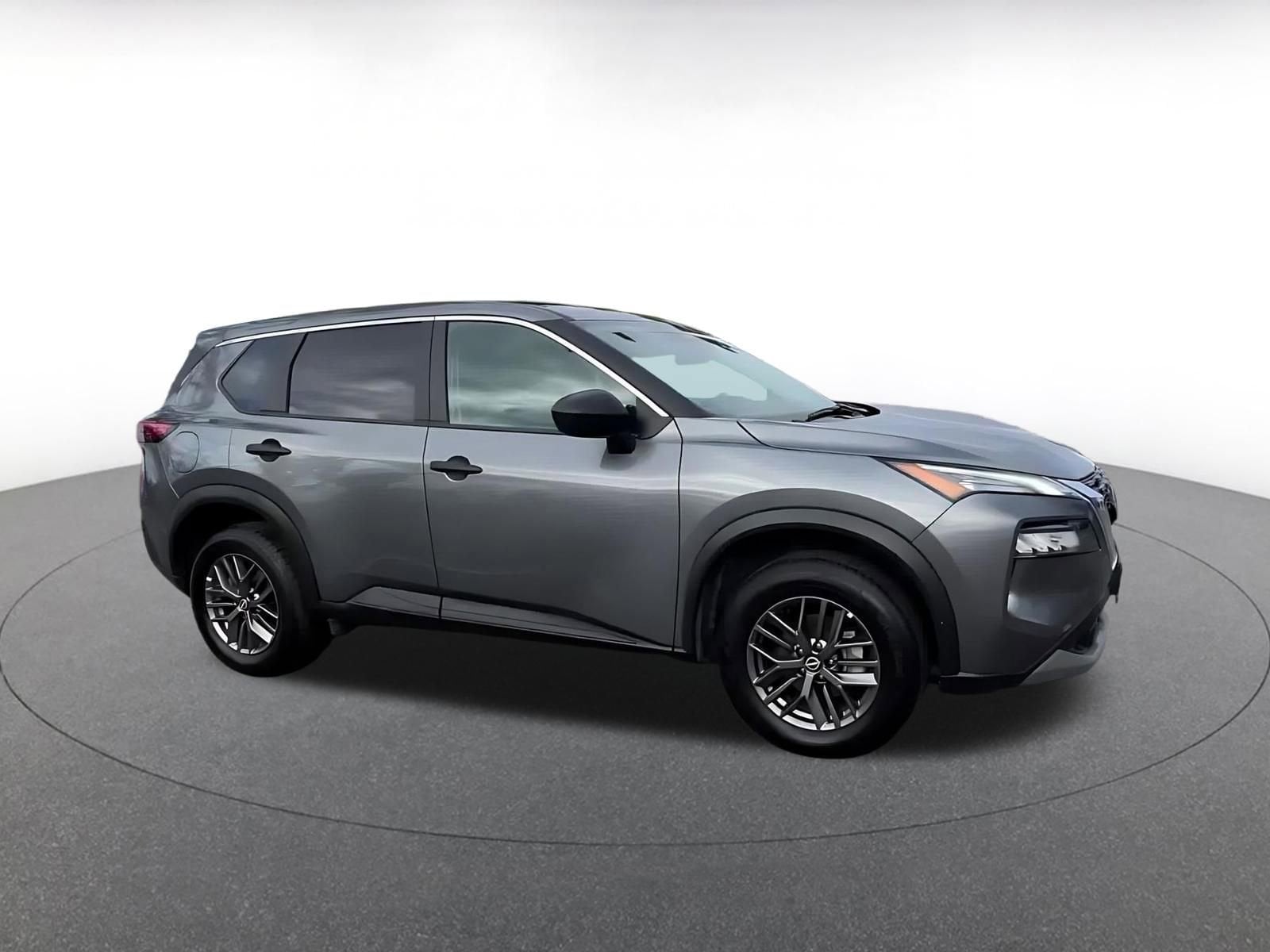 Thumbnail: 2023 Nissan Rogue - 2