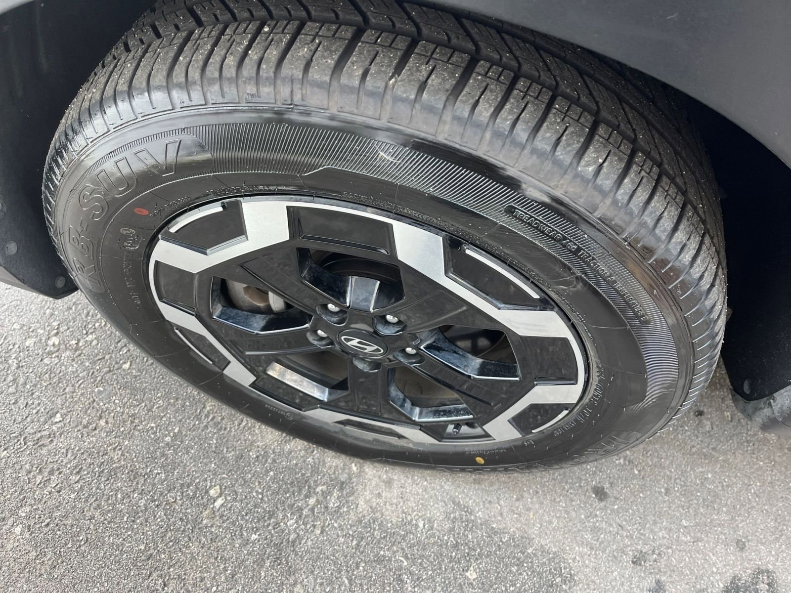 Thumbnail: 2025 Hyundai Santa Fe - 32