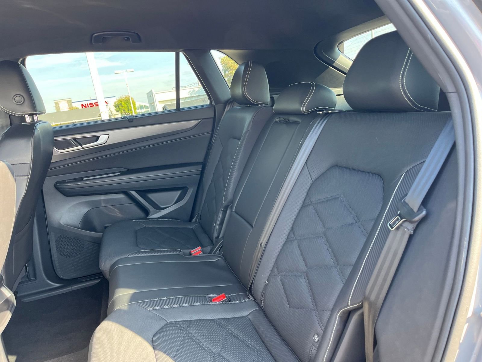 Thumbnail: 2025 Volkswagen Atlas - 25