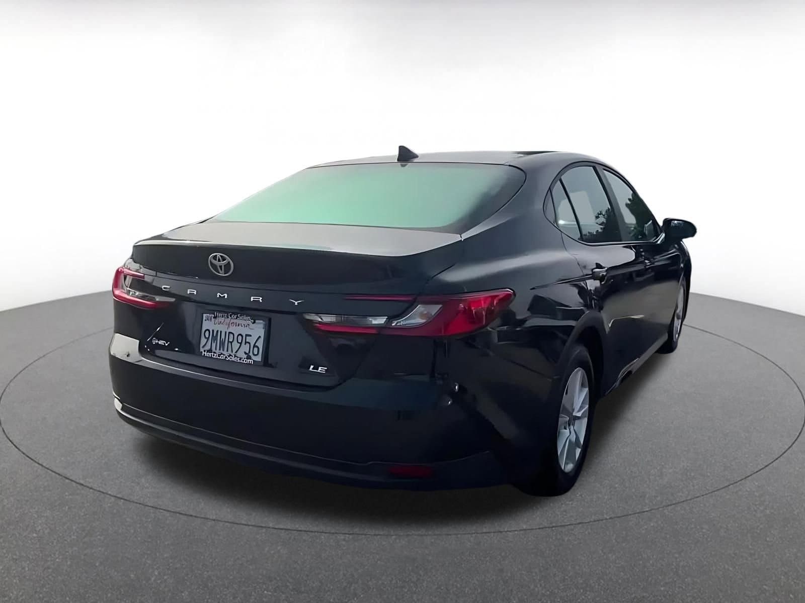 Thumbnail: 2025 Toyota Camry - 15