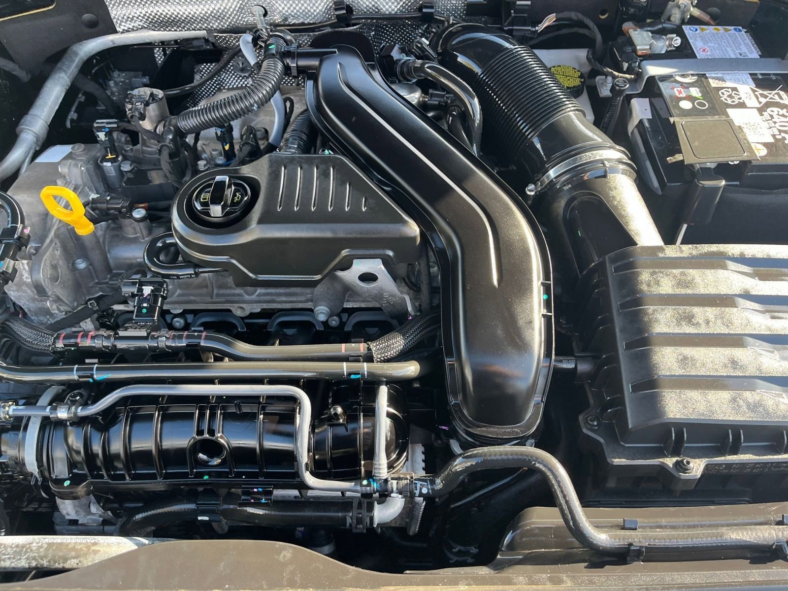 Thumbnail: 2025 Volkswagen Jetta - 32