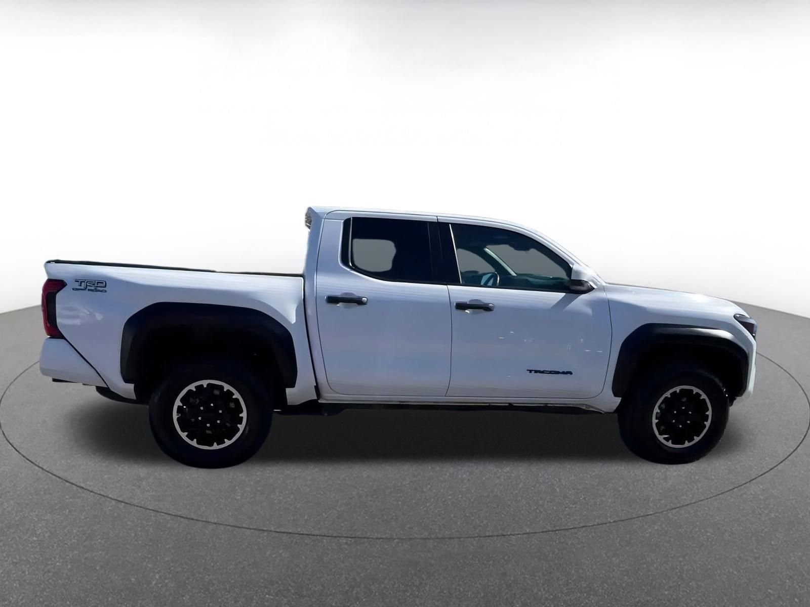 Thumbnail: 2025 Toyota Tacoma - 15