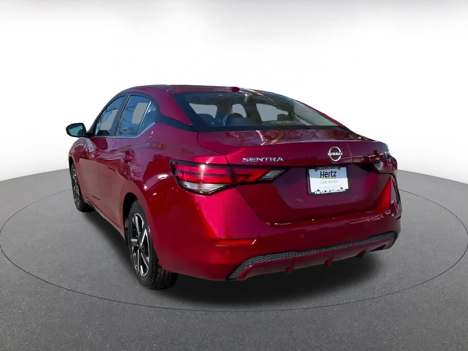 Thumbnail: 2024 Nissan Sentra - 10