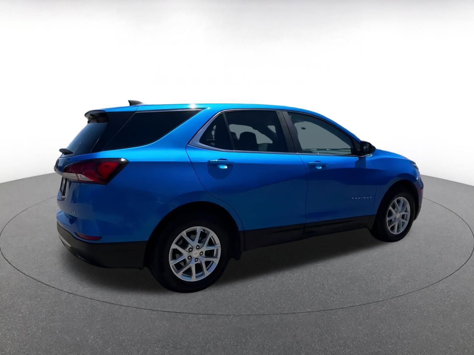 Thumbnail: 2024 Chevrolet Equinox - 15