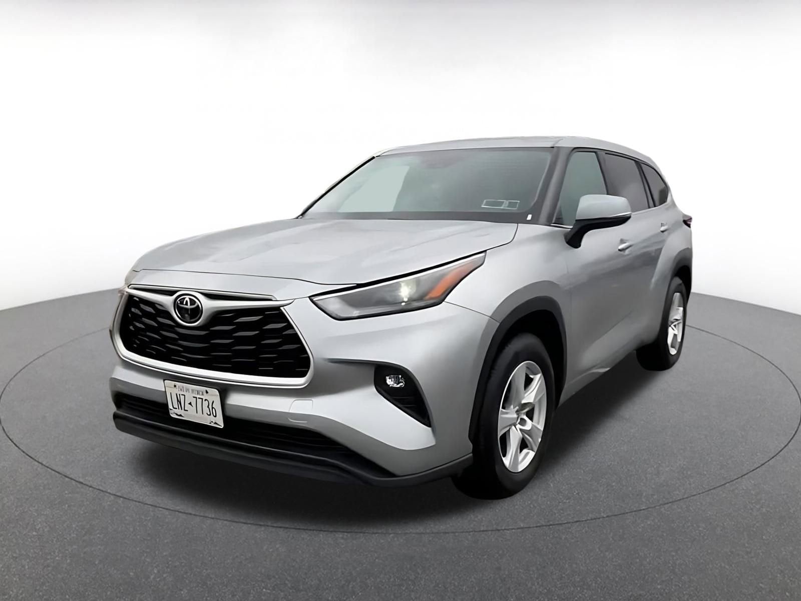 Thumbnail: 2025 Toyota Highlander - 7