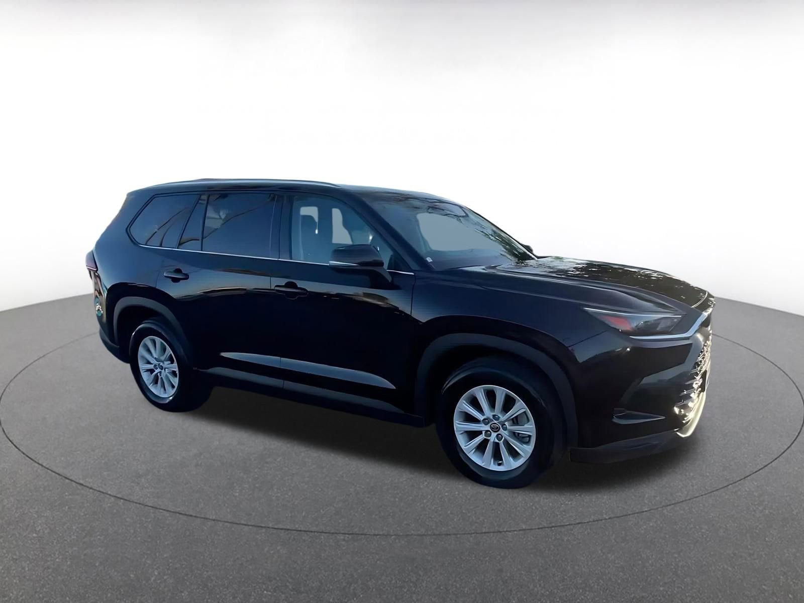 Thumbnail: 2025 Toyota Grand Highlander - 2