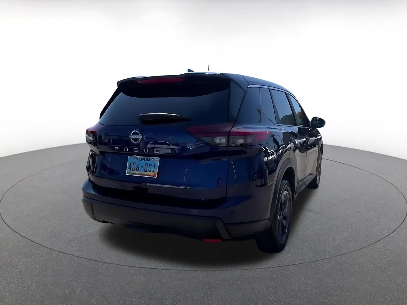 Thumbnail: 2025 Nissan Rogue - 14