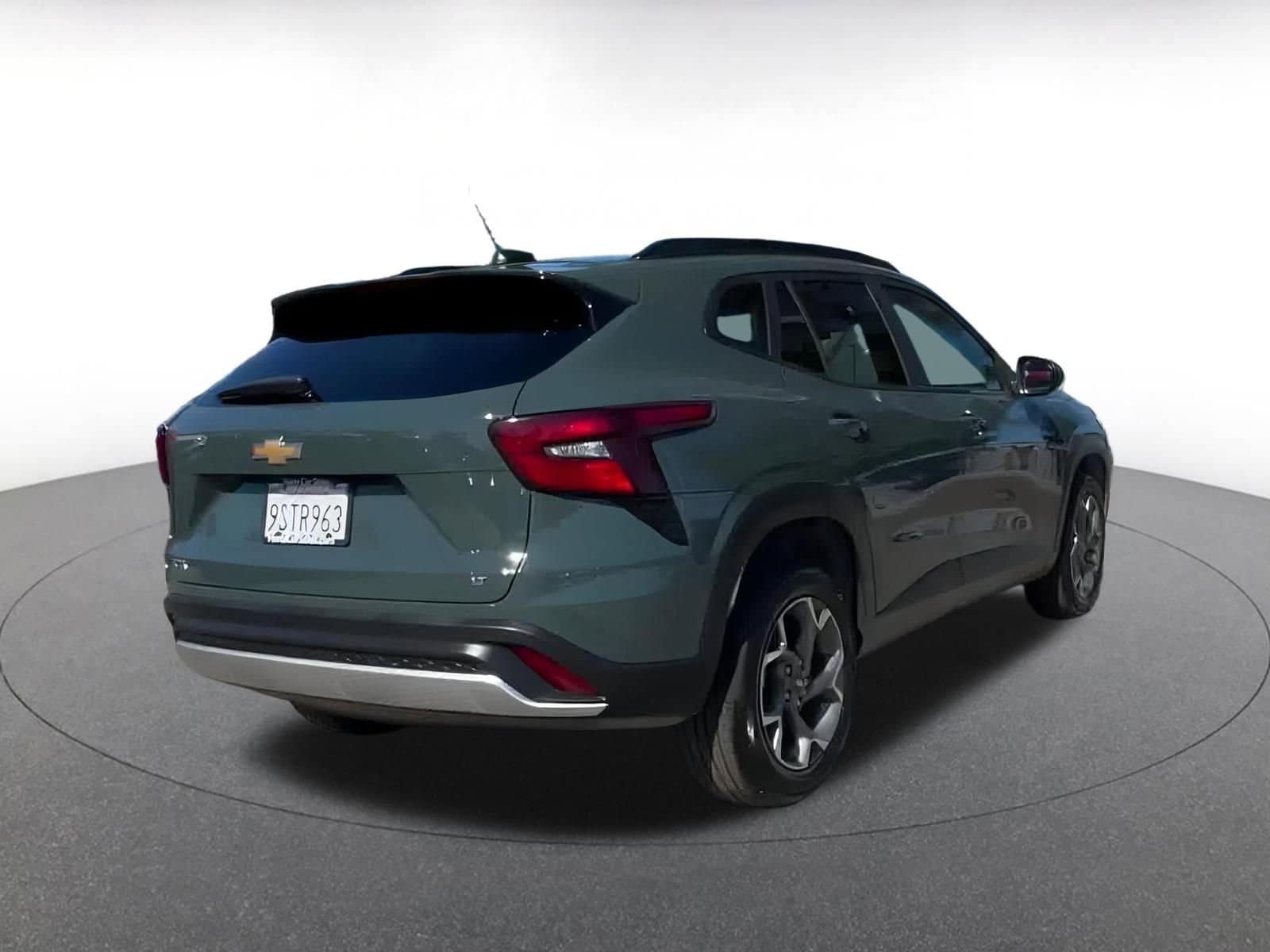 Thumbnail: 2025 Chevrolet Trax - 15