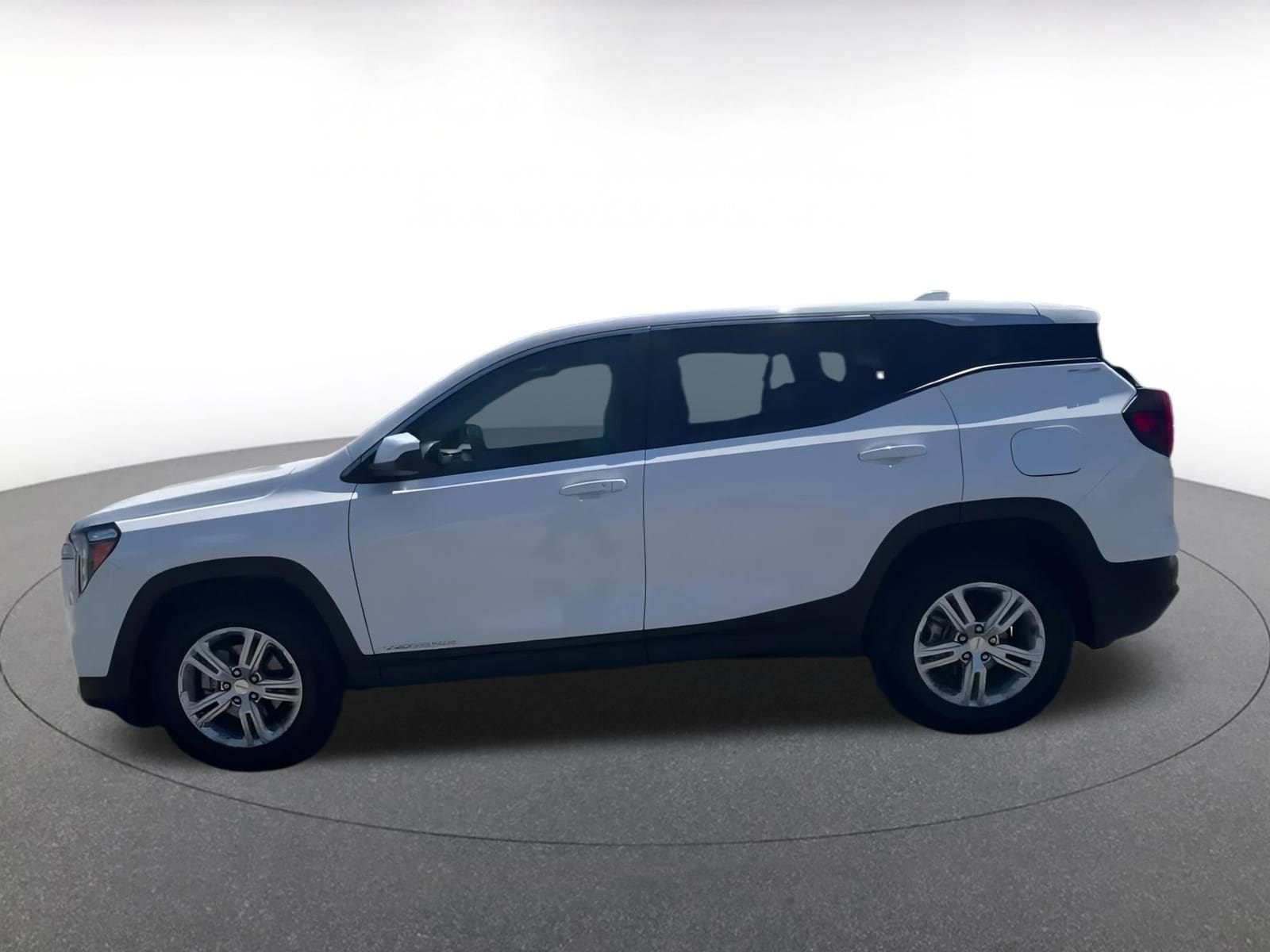 Thumbnail: 2024 GMC Terrain - 9