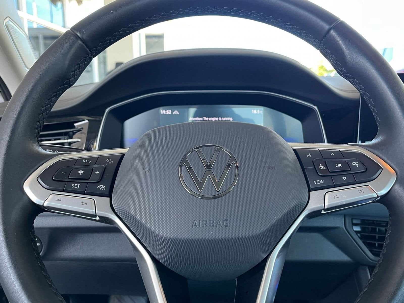 Thumbnail: 2025 Volkswagen Jetta - 28