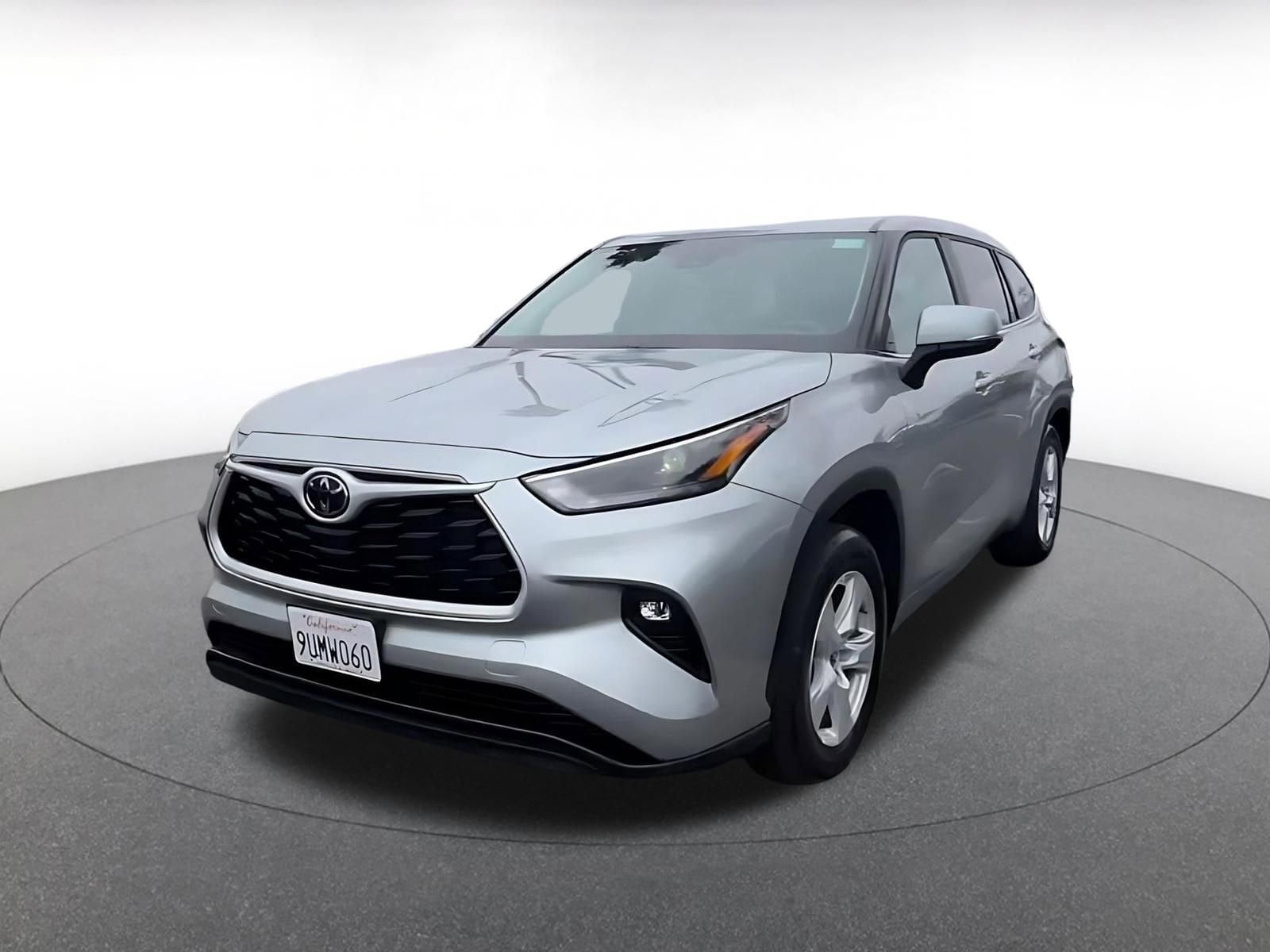 Thumbnail: 2025 Toyota Highlander - 7