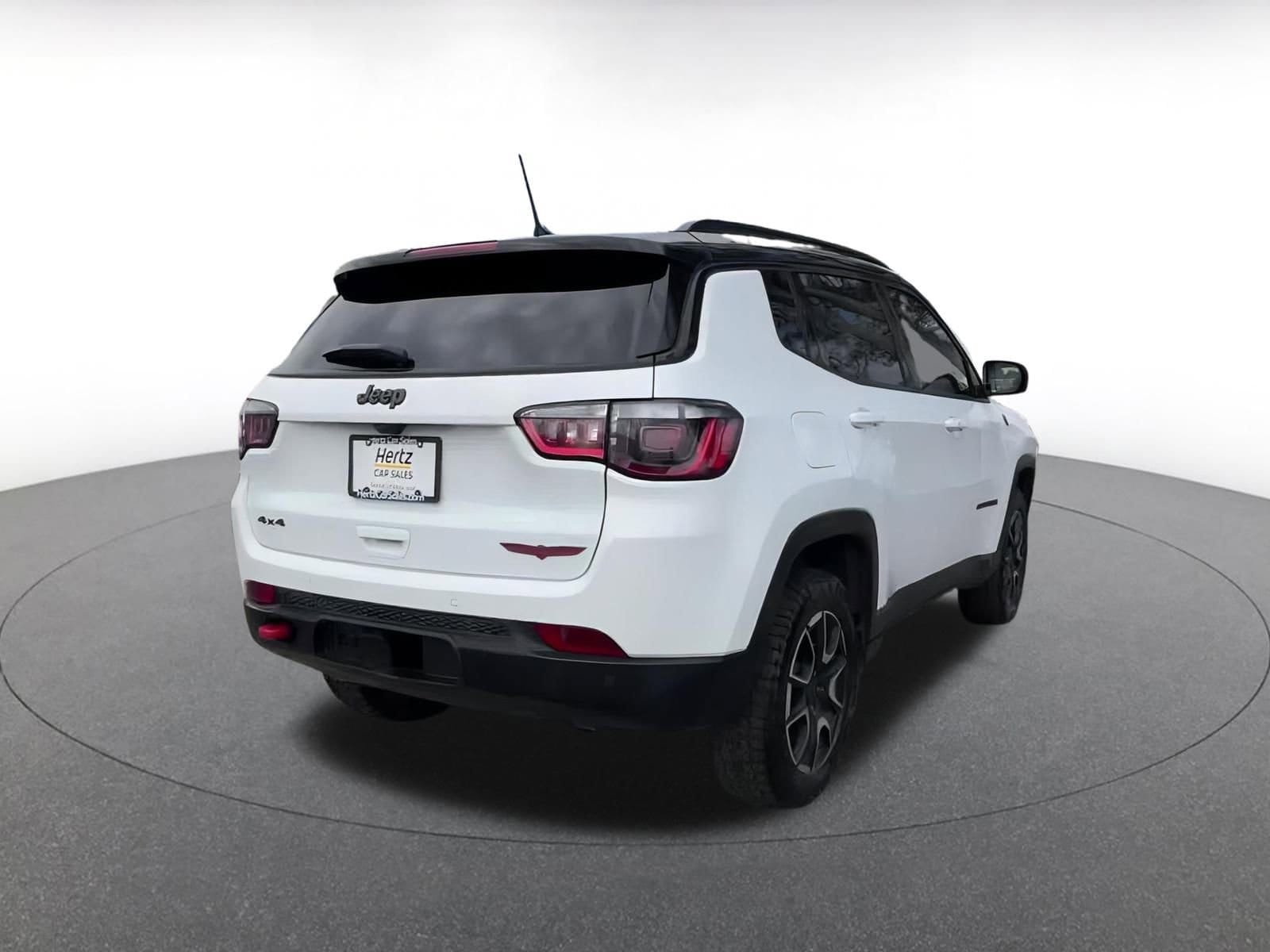 Thumbnail: 2025 Jeep Compass - 15