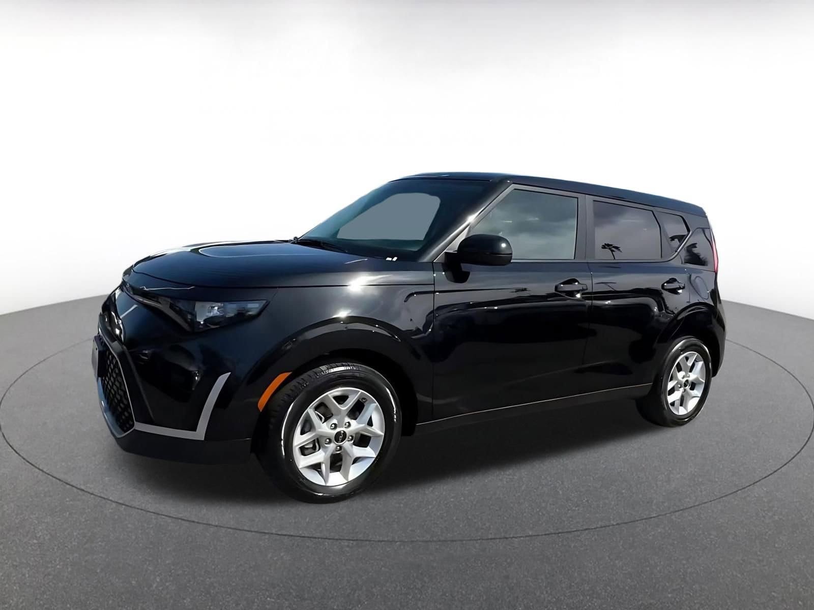 Thumbnail: 2025 Kia Soul - 8