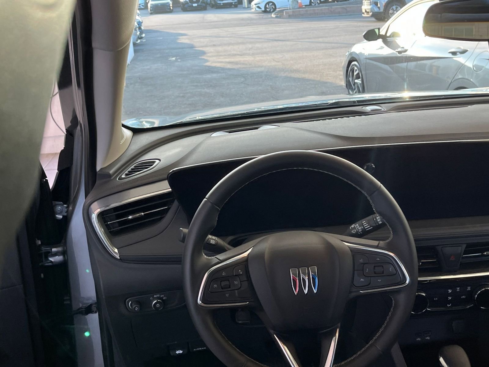 Thumbnail: 2025 Buick Encore GX - 34