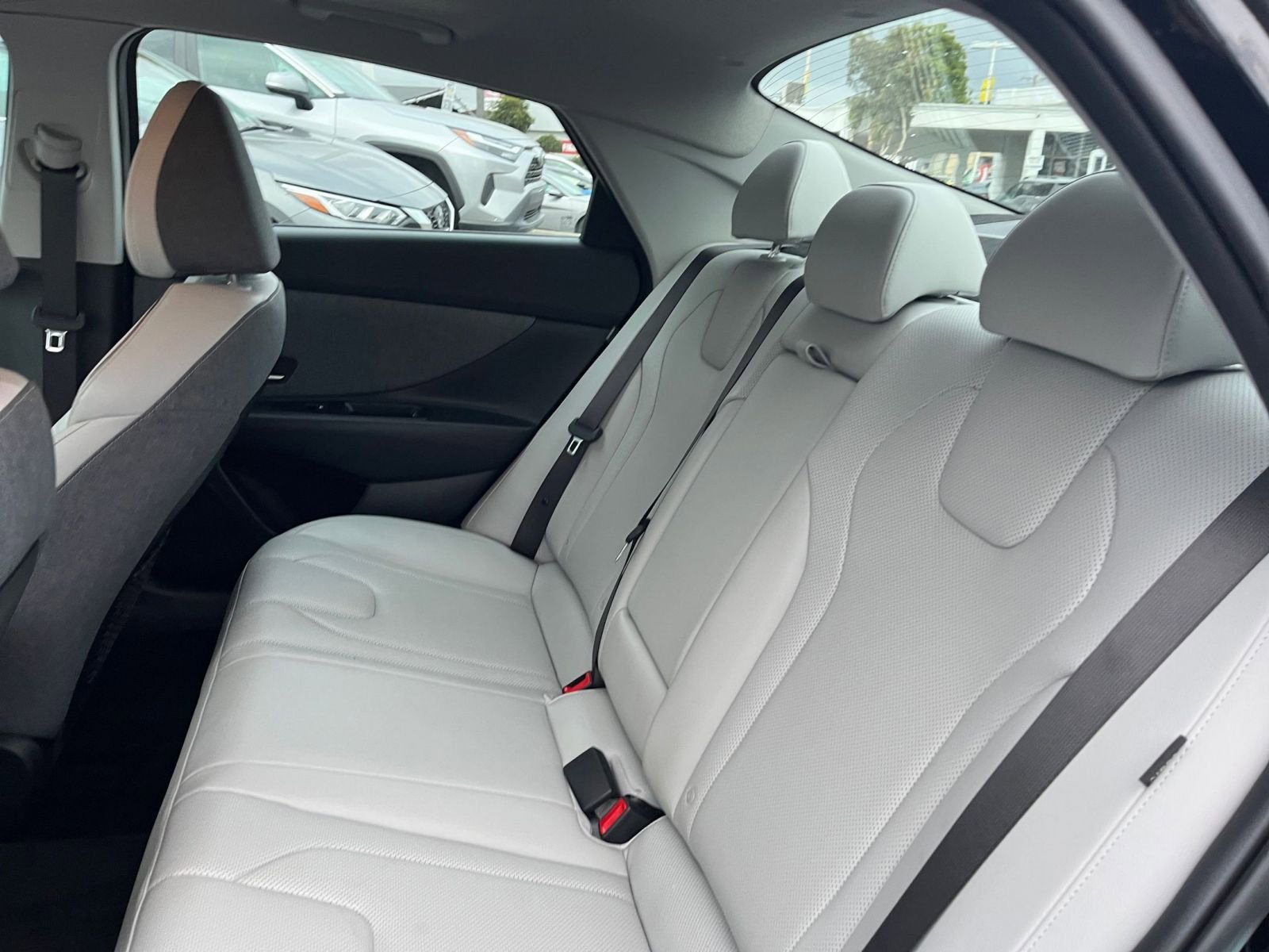 Thumbnail: 2025 Hyundai Elantra - 27