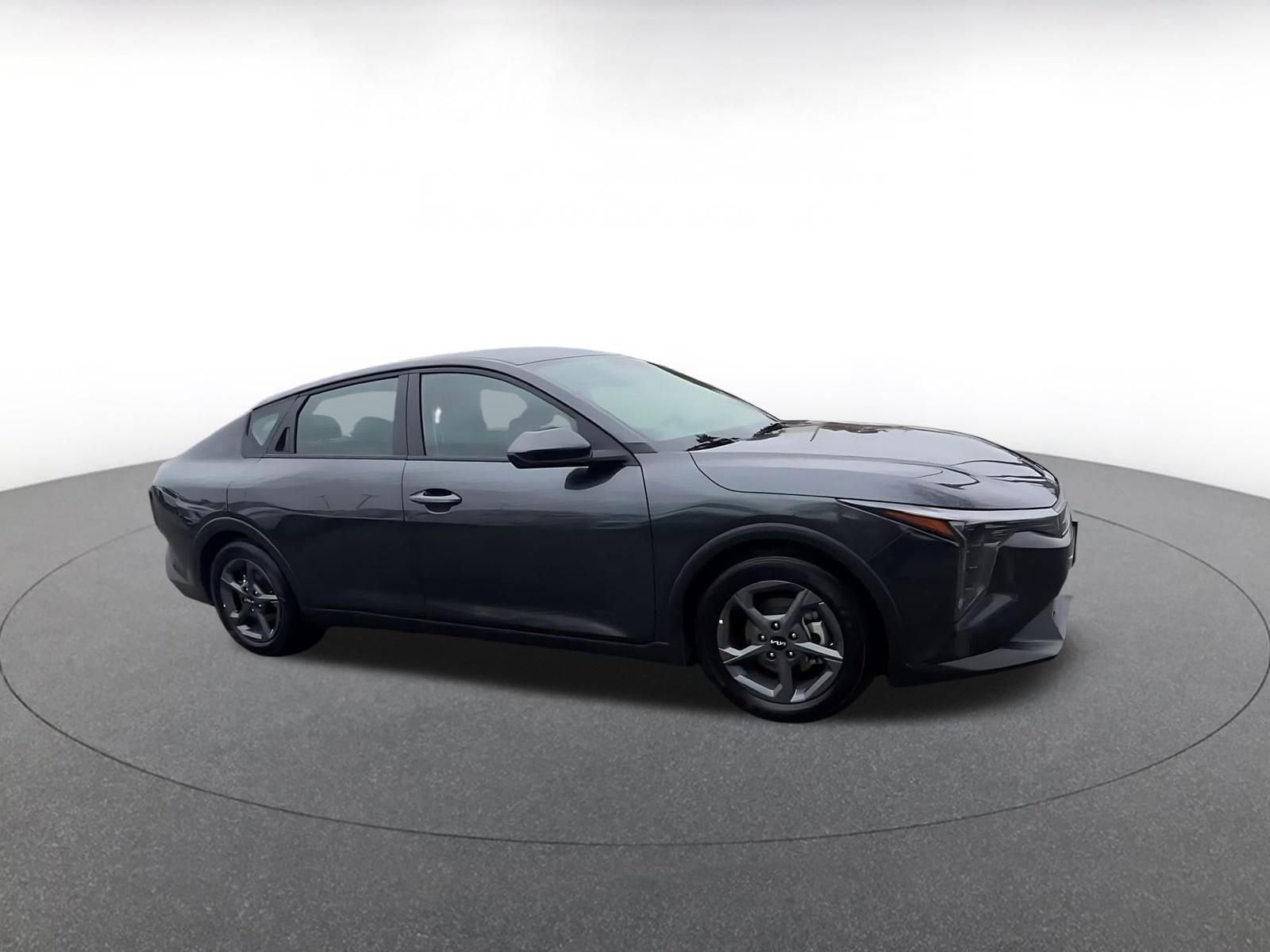 Thumbnail: 2025 Kia K4 - 2