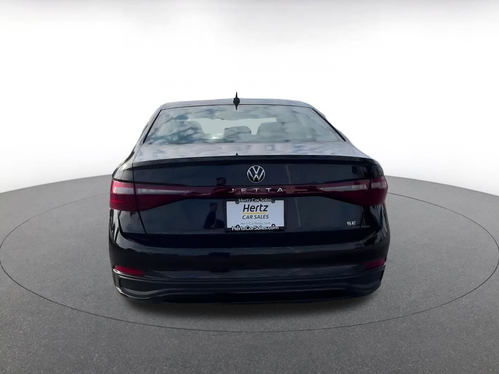 Thumbnail: 2025 Volkswagen Jetta - 12