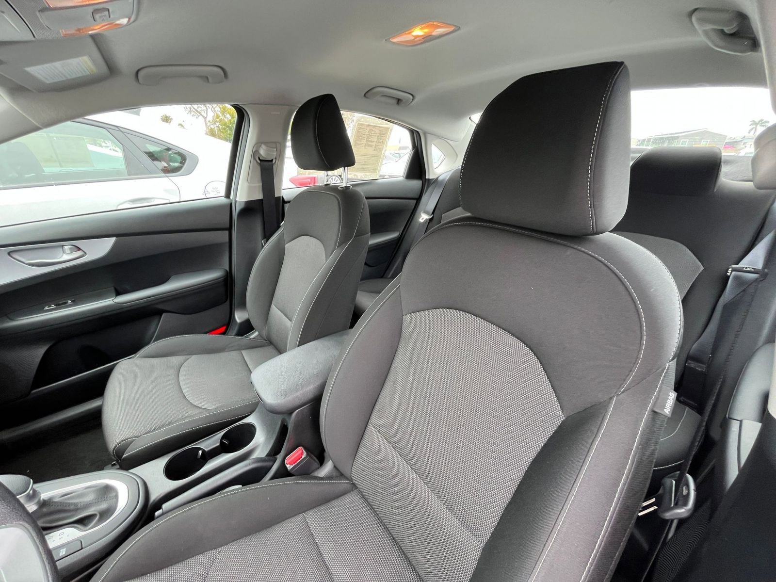2024 Kia Forte LXS 22