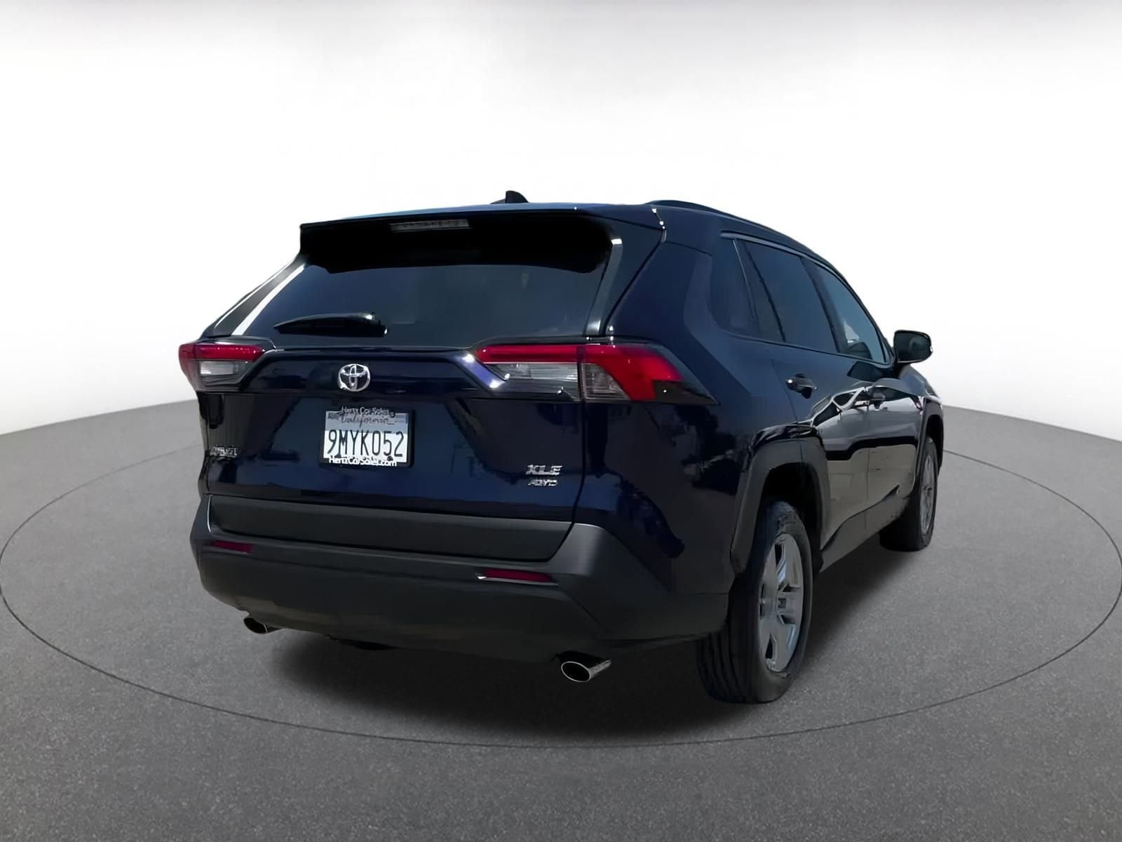 Thumbnail: 2024 Toyota RAV4 - 11