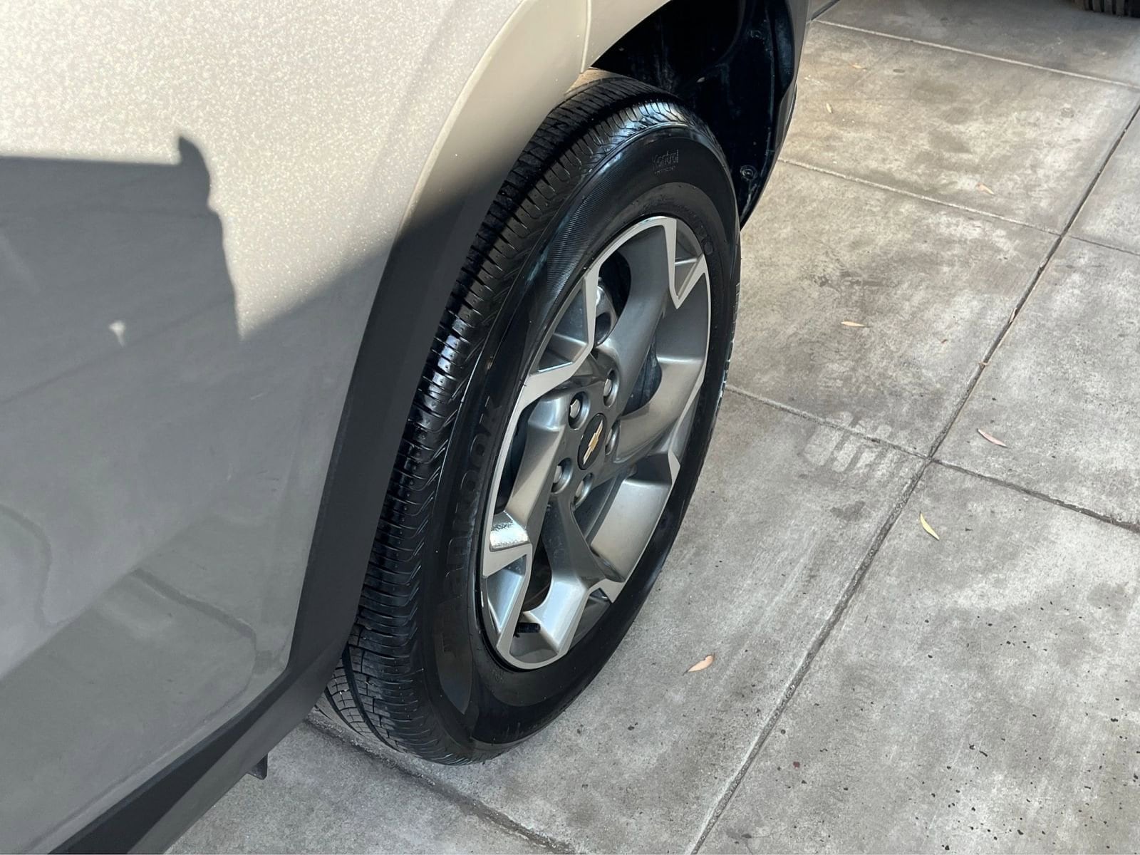 Thumbnail: 2025 Chevrolet Trax - 30