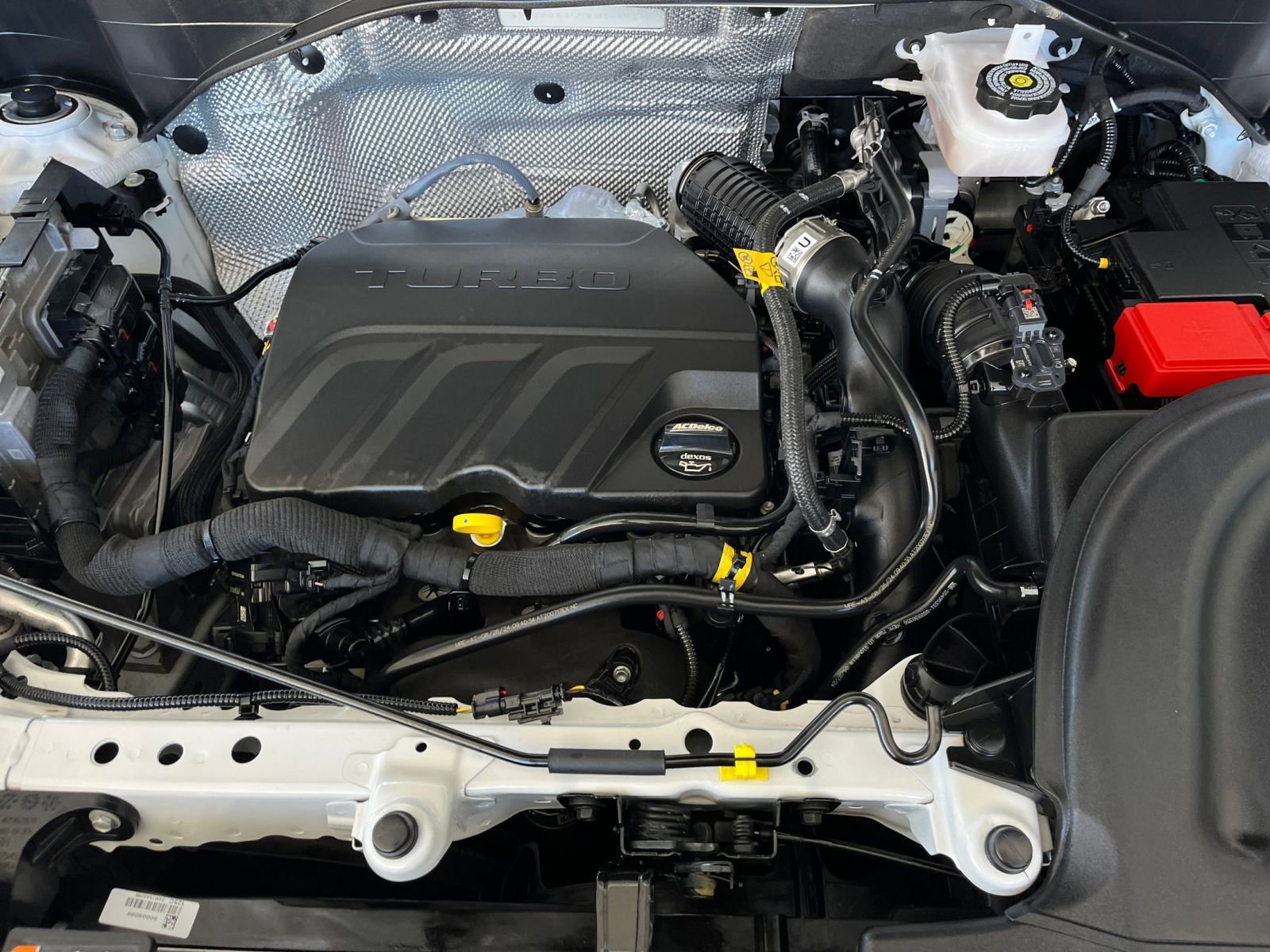 Thumbnail: 2025 Buick Encore GX - 32