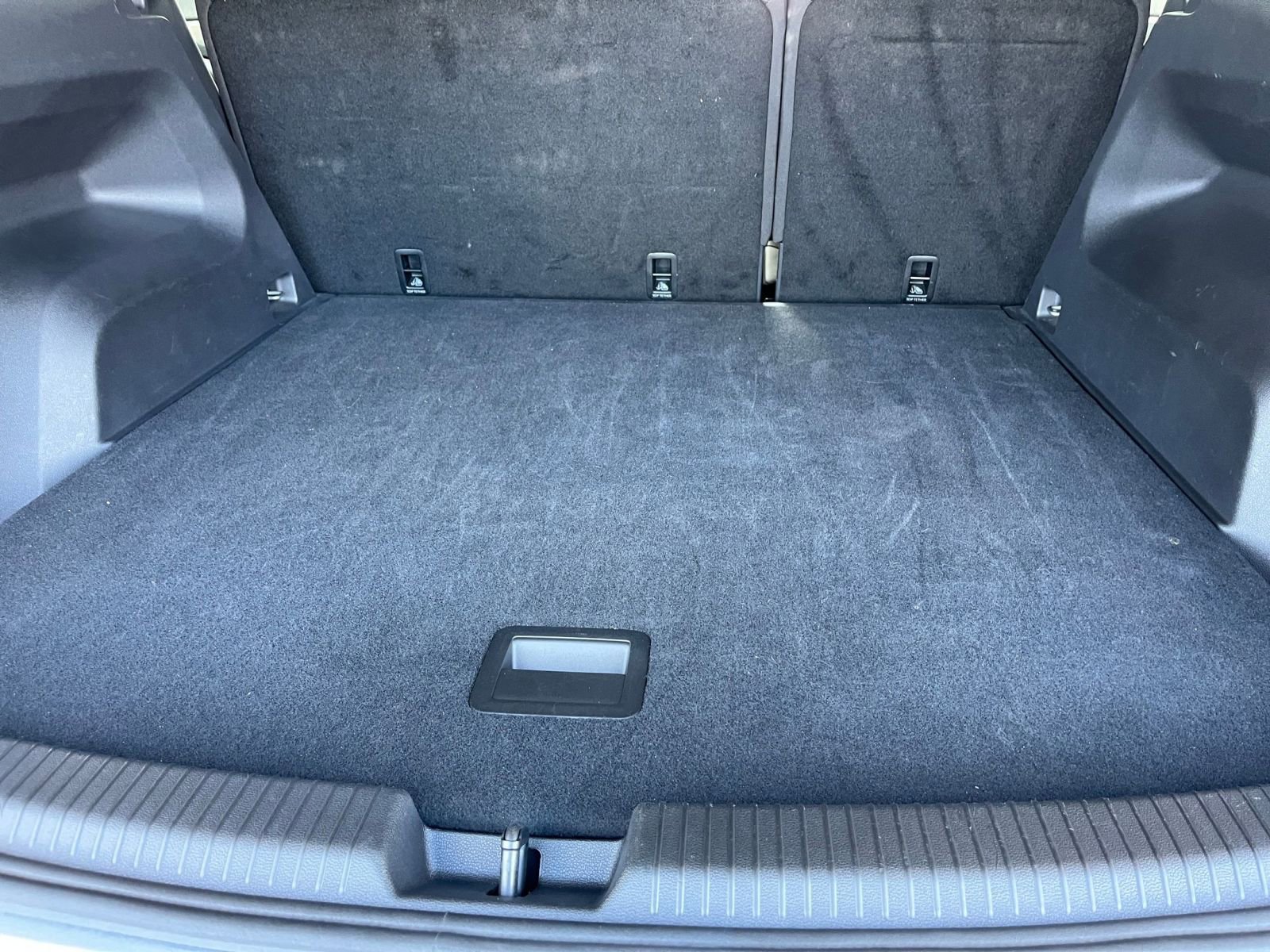 Thumbnail: 2025 Volkswagen Atlas - 31