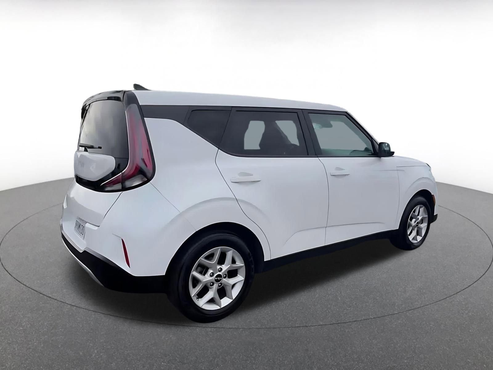 Thumbnail: 2025 Kia Soul - 15