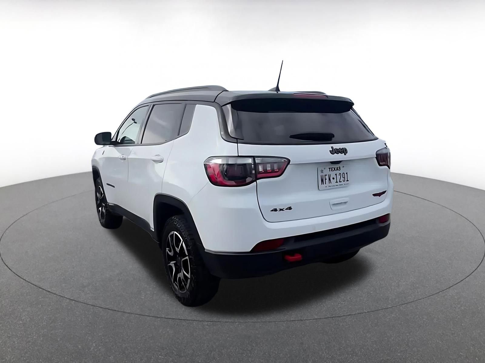 Thumbnail: 2025 Jeep Compass - 11