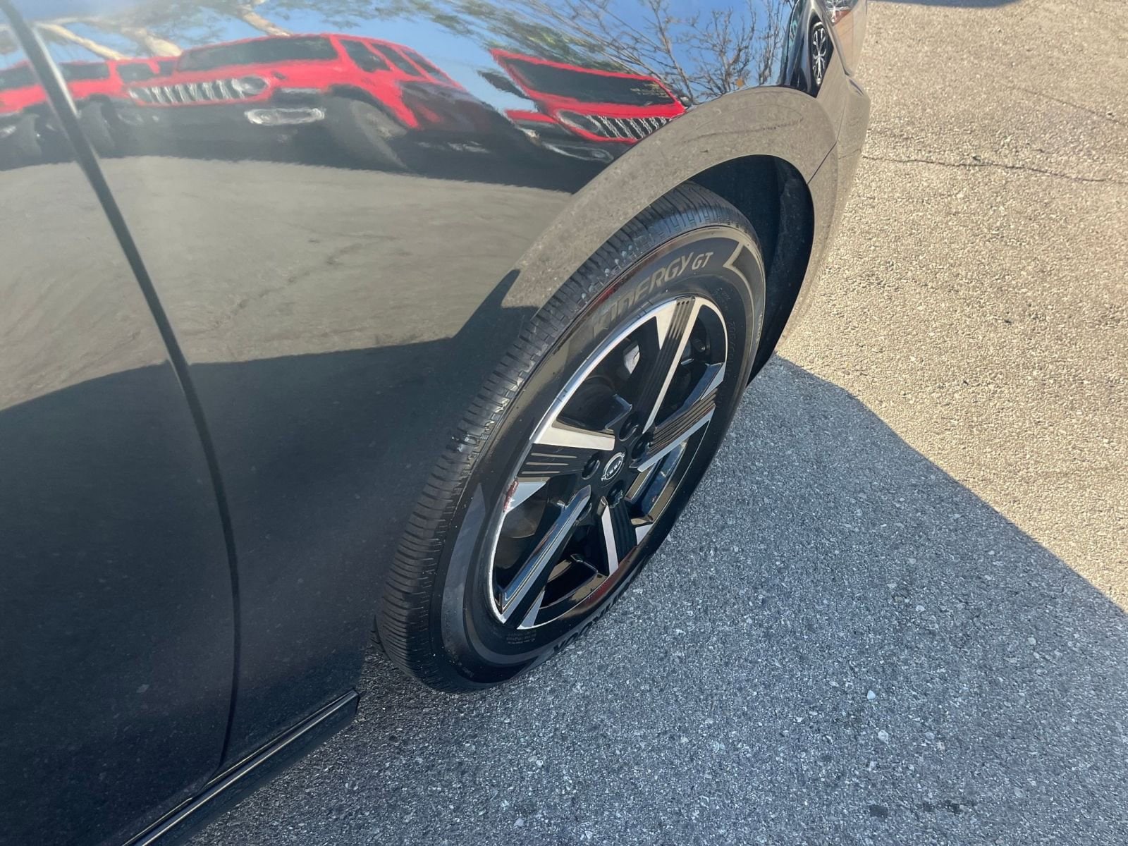 Thumbnail: 2025 Nissan Sentra - 30