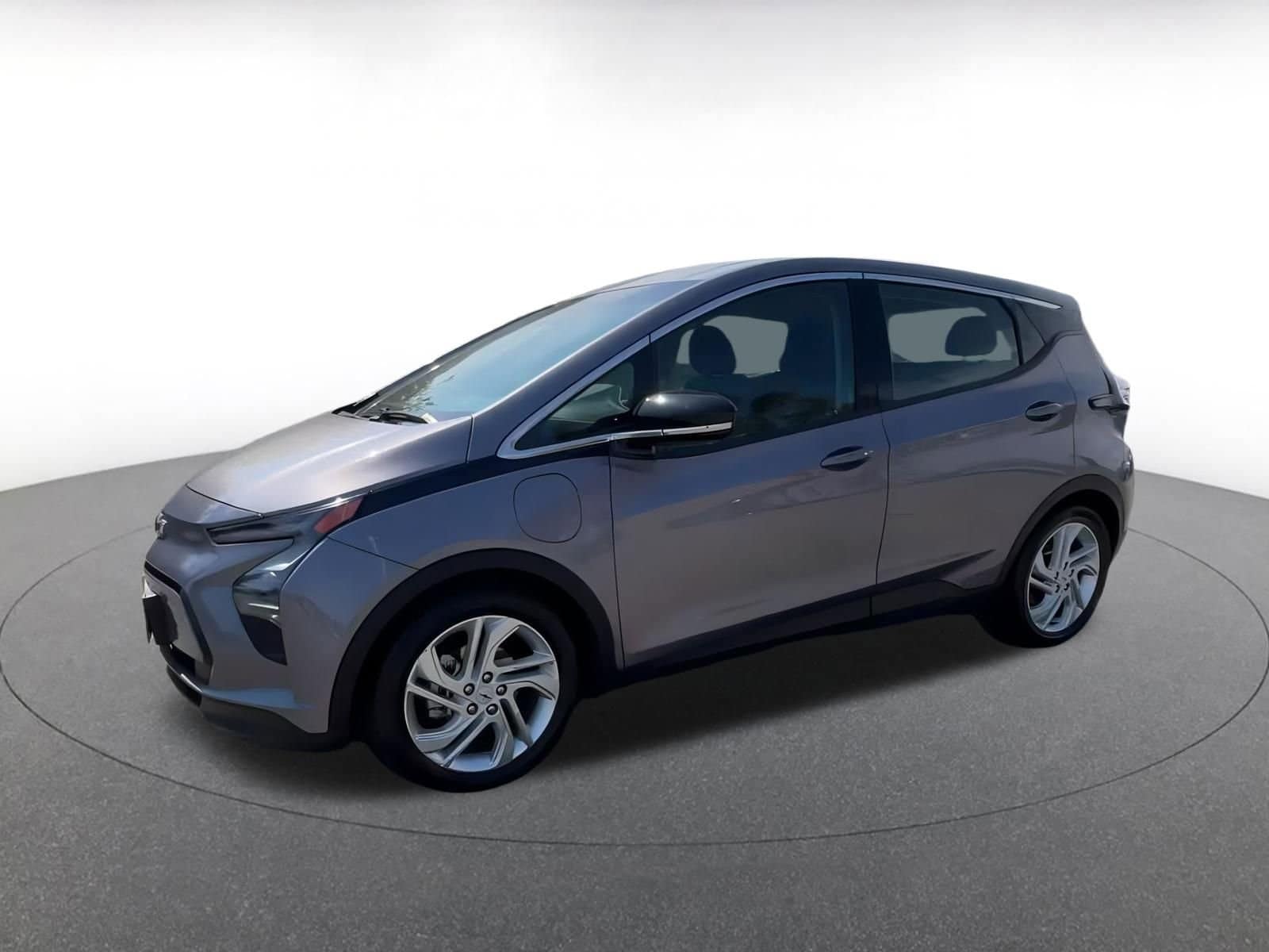 Thumbnail: 2023 Chevrolet Bolt EV - 6