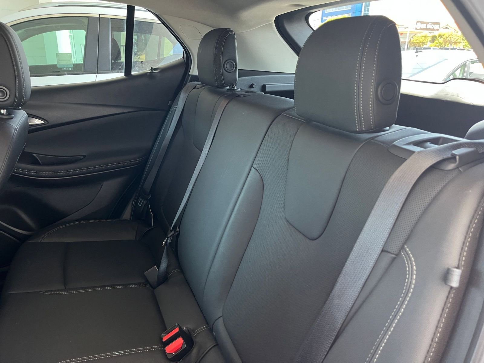 2024 Buick Encore GX Sport Touring 32