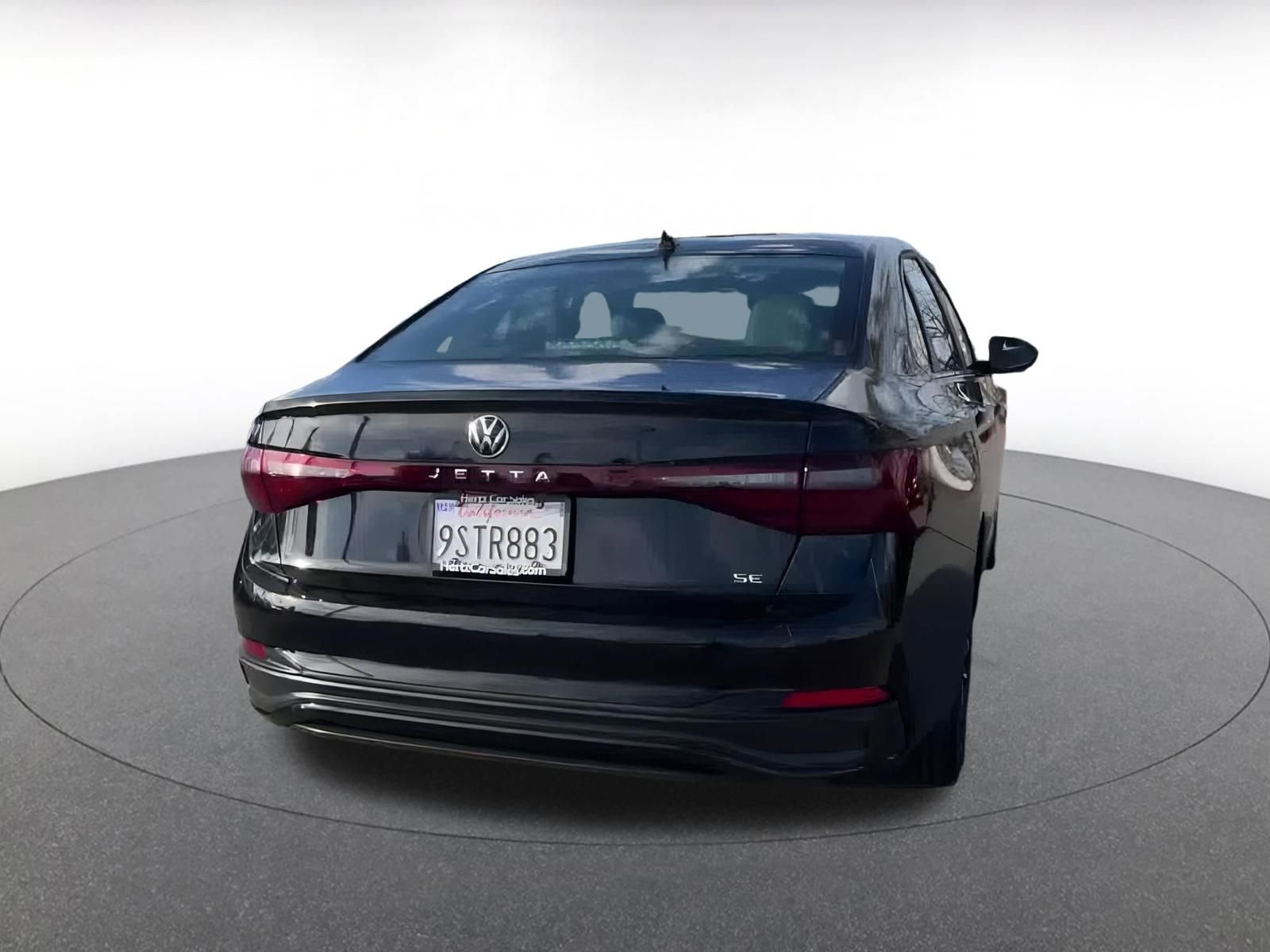 Thumbnail: 2025 Volkswagen Jetta - 14