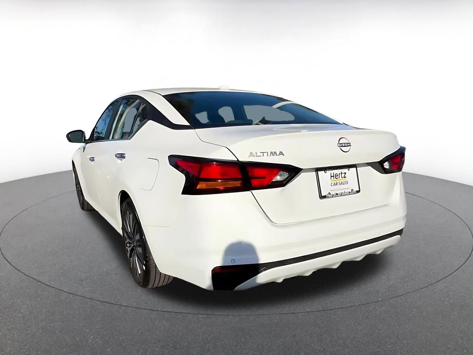 Thumbnail: 2025 Nissan Altima - 11