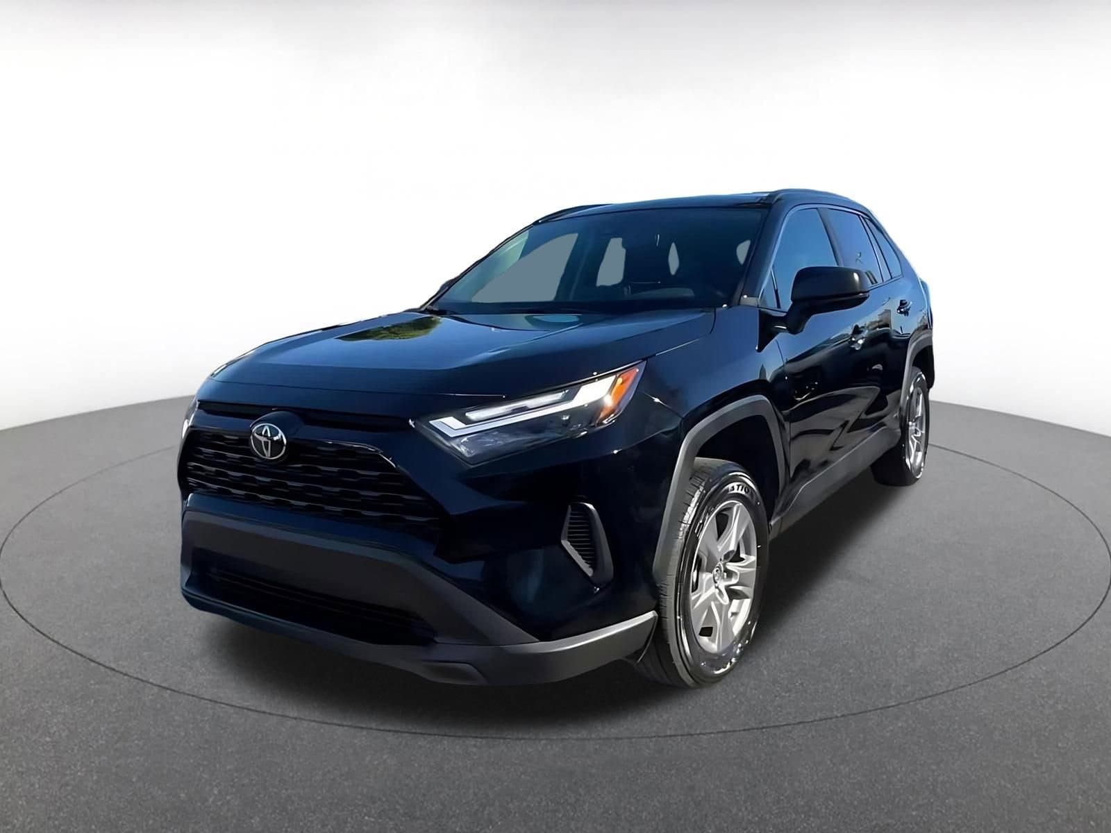 Thumbnail: 2025 Toyota RAV4 - 7