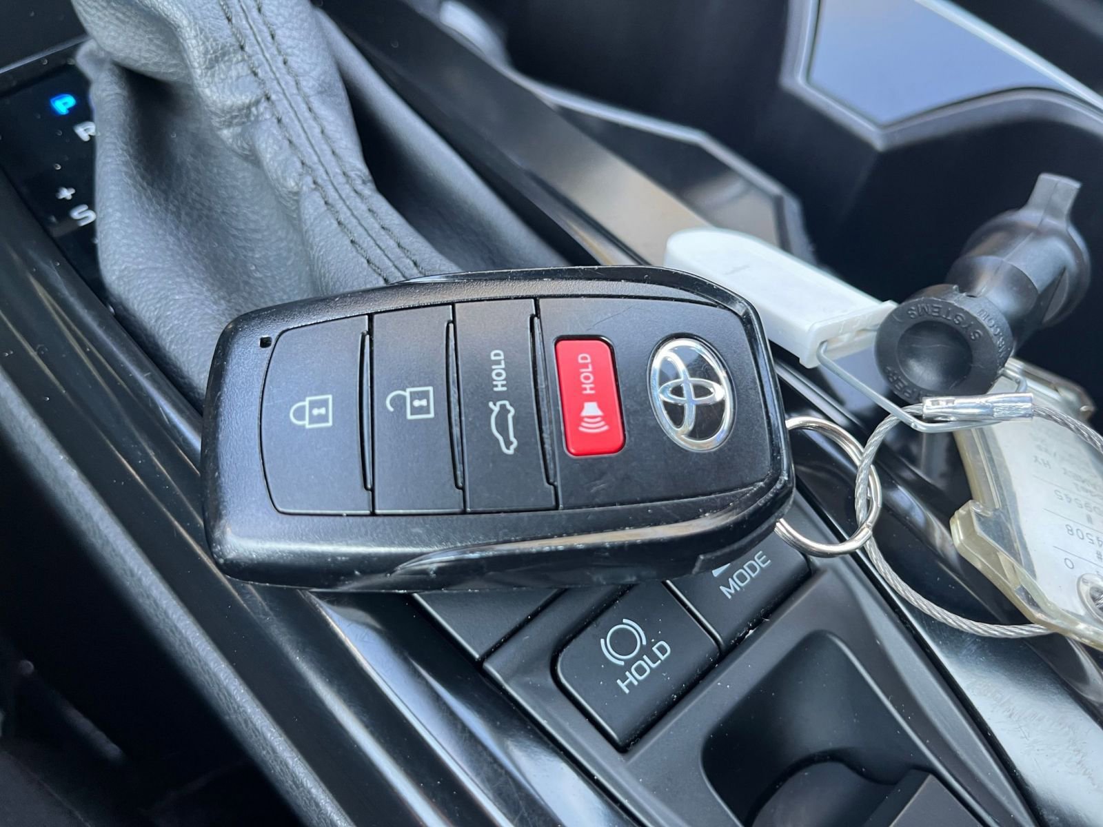 Thumbnail: 2025 Toyota Camry - 22