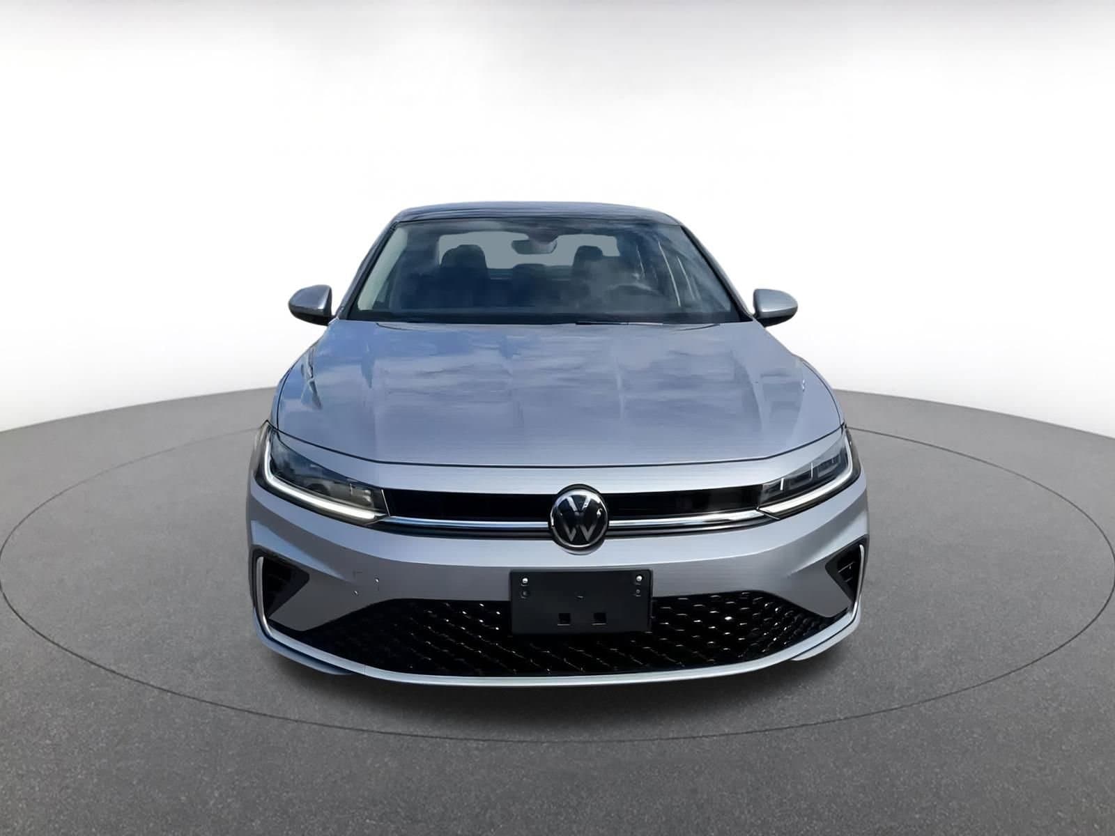 Thumbnail: 2025 Volkswagen Jetta - 4