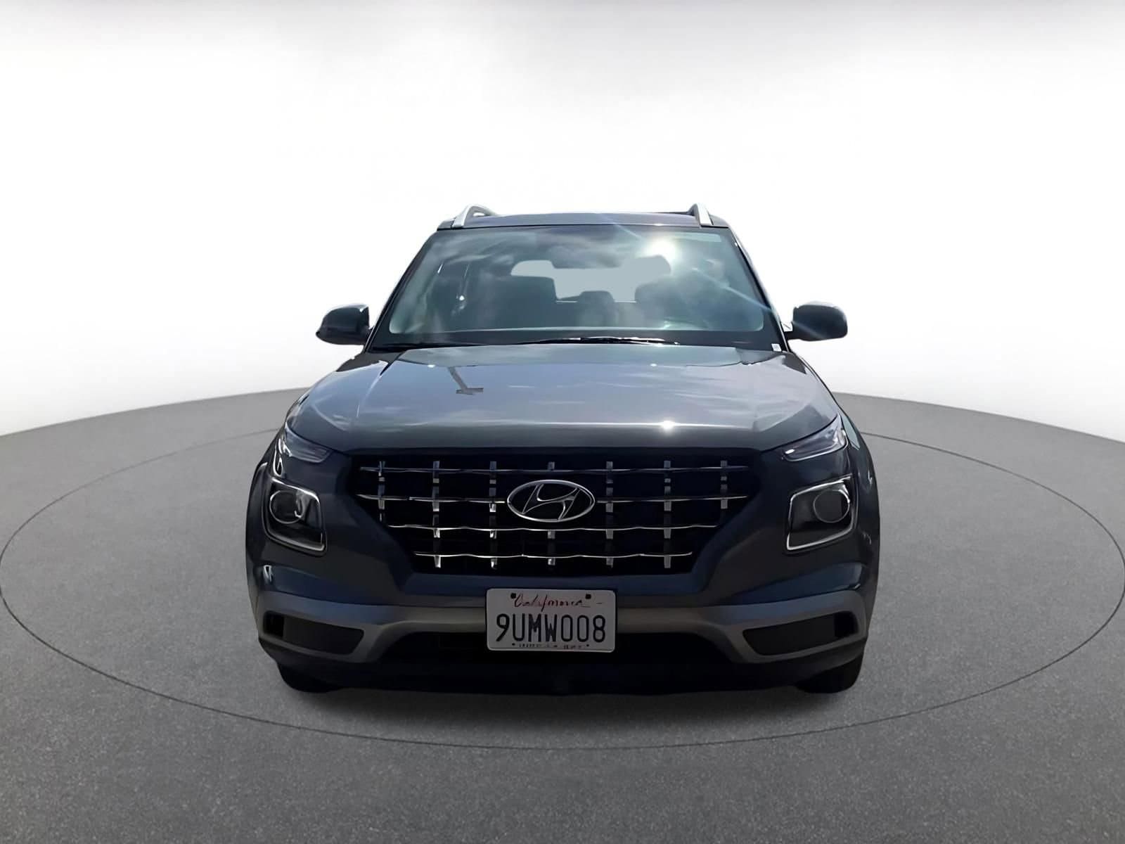 Thumbnail: 2025 Hyundai Venue - 4