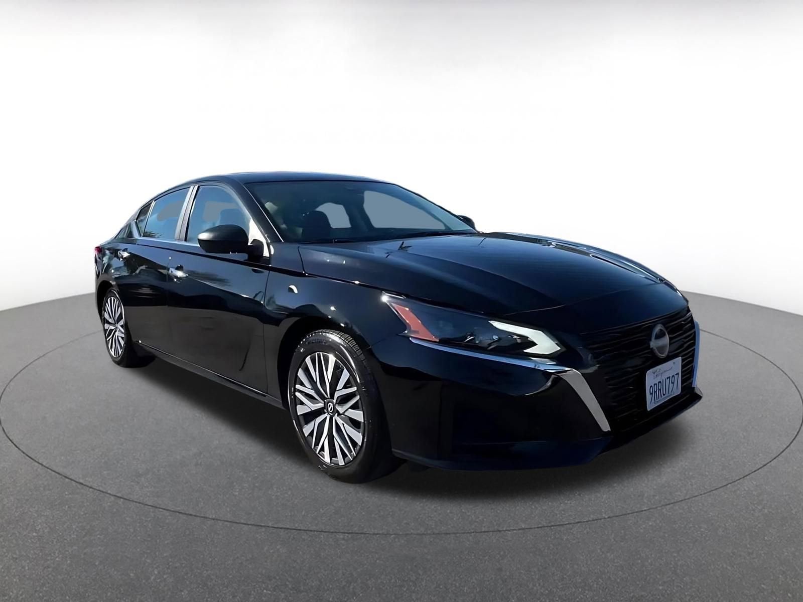 Thumbnail: 2025 Nissan Altima - 2