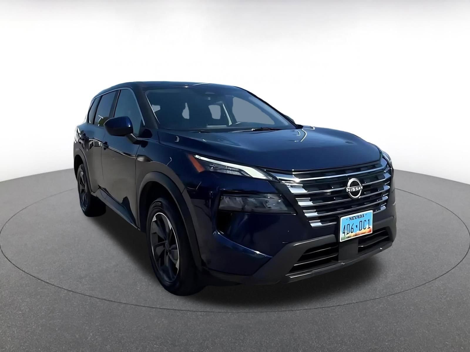 Thumbnail: 2025 Nissan Rogue - 3