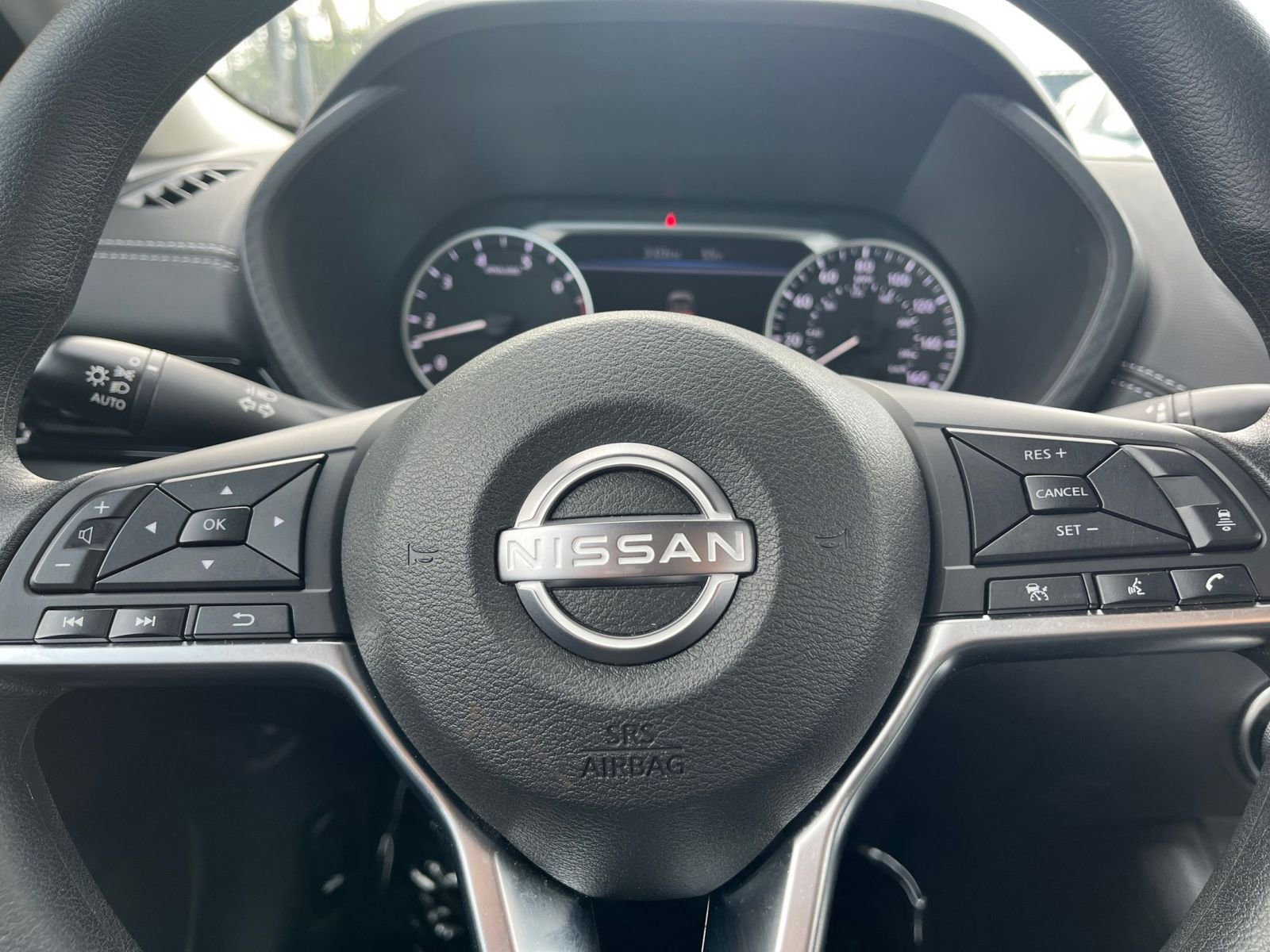 Thumbnail: 2025 Nissan Sentra - 28