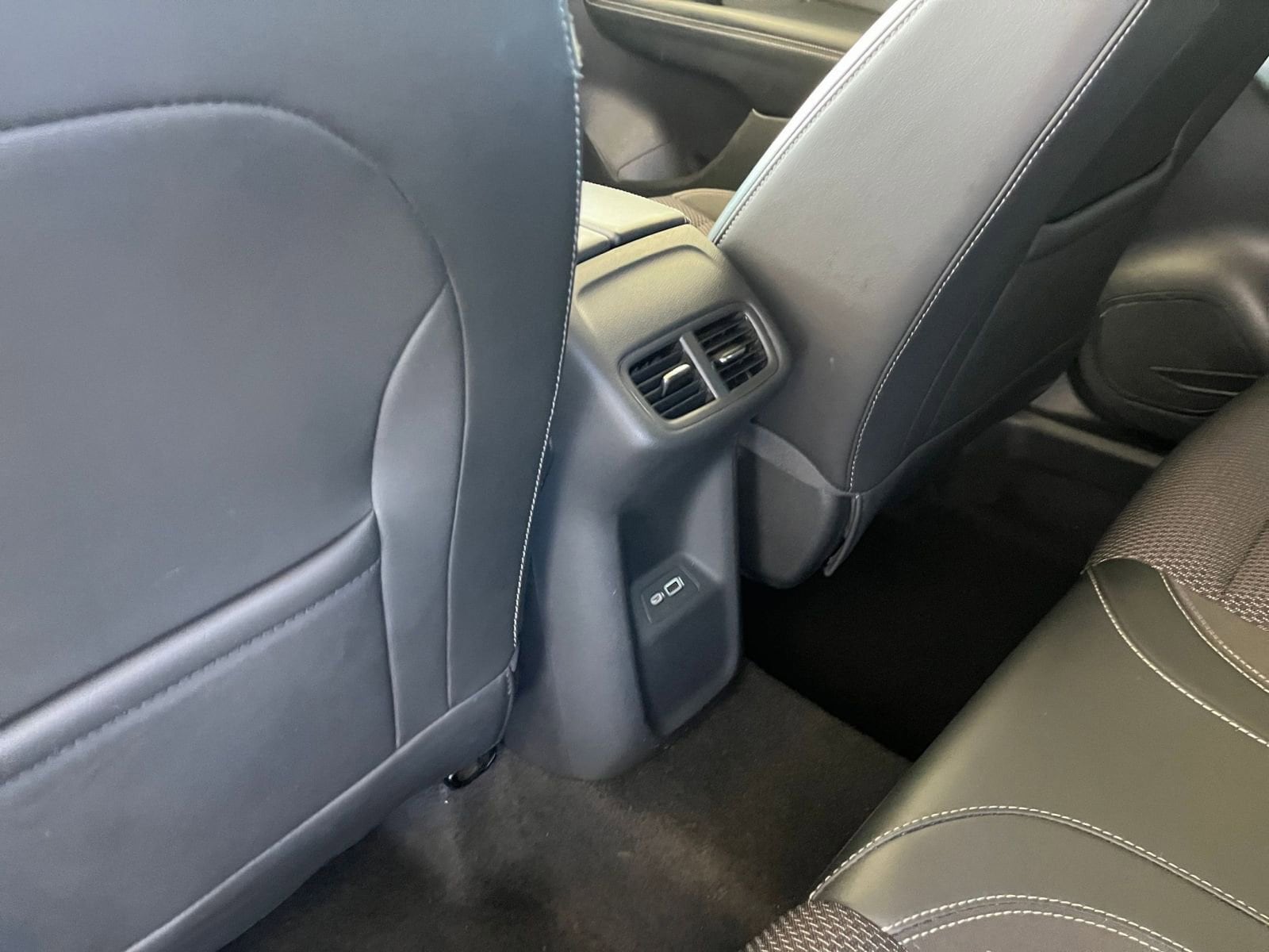 Thumbnail: 2023 Buick Envision - 24