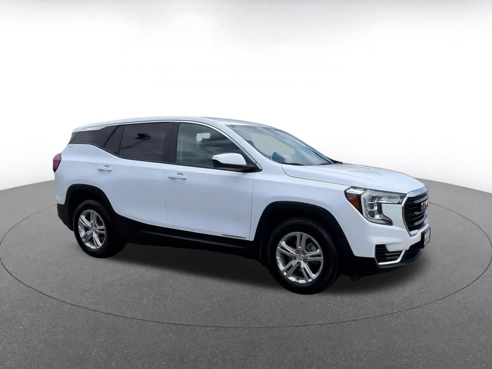 Thumbnail: 2024 GMC Terrain - 2