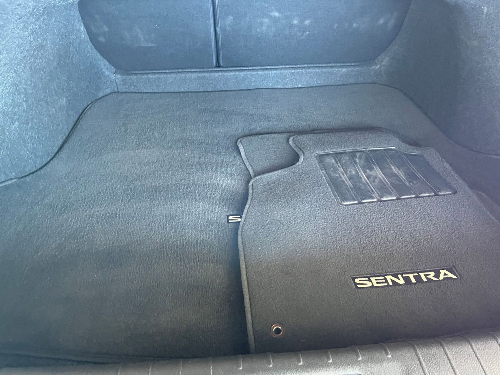 Thumbnail: 2025 Nissan Sentra - 31