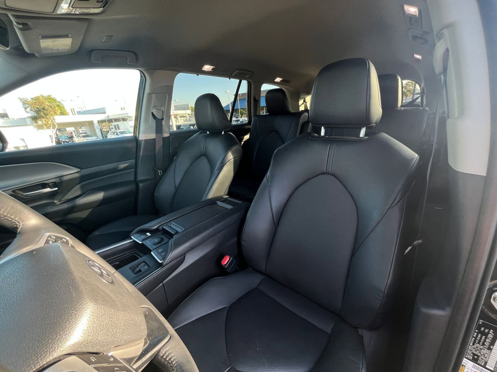 Thumbnail: 2025 Toyota Grand Highlander - 28