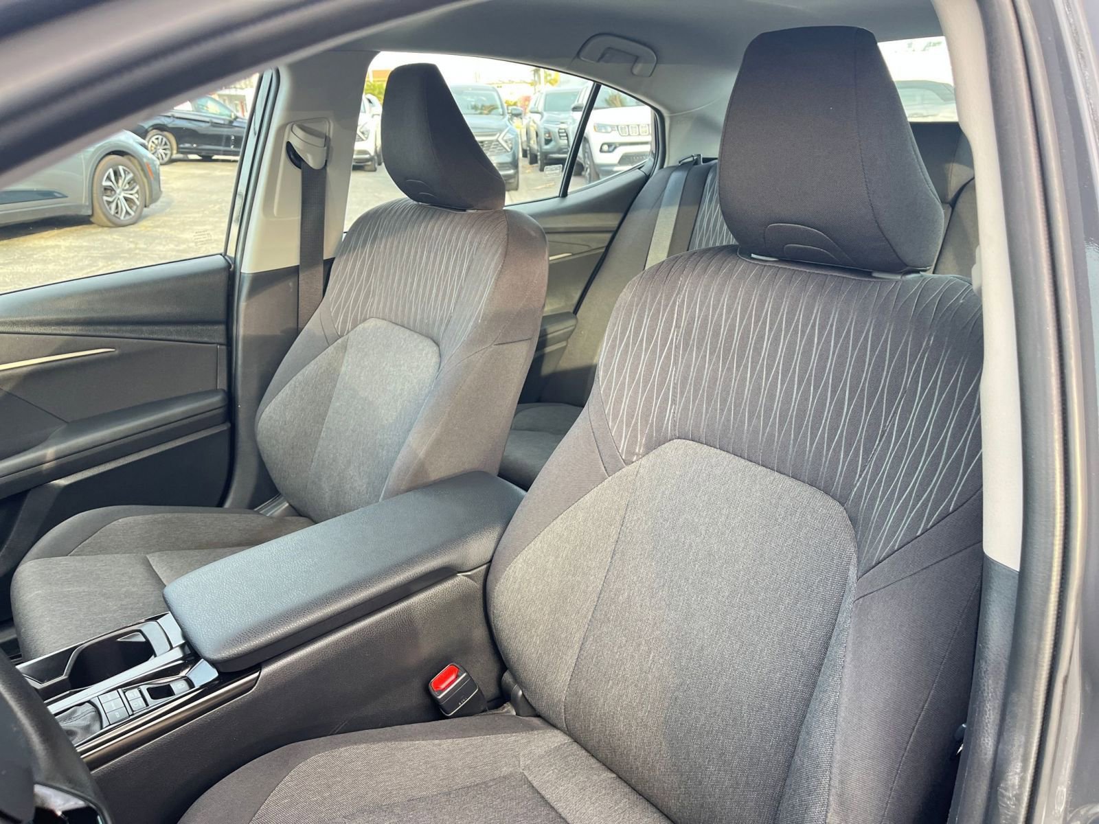 Thumbnail: 2025 Toyota Camry - 27