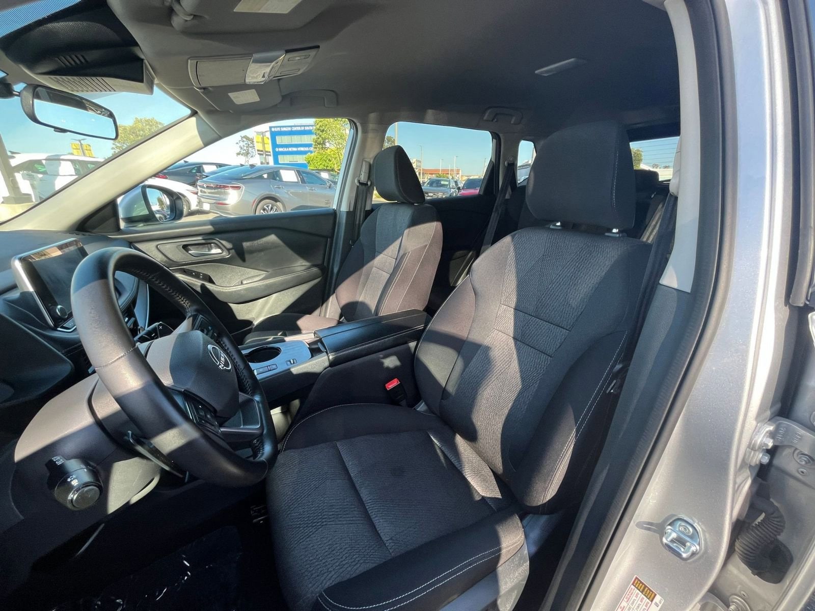 Thumbnail: 2025 Nissan Rogue - 28