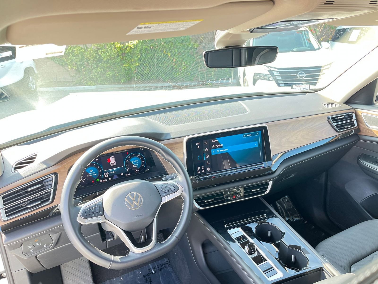 Thumbnail: 2025 Volkswagen Atlas - 33