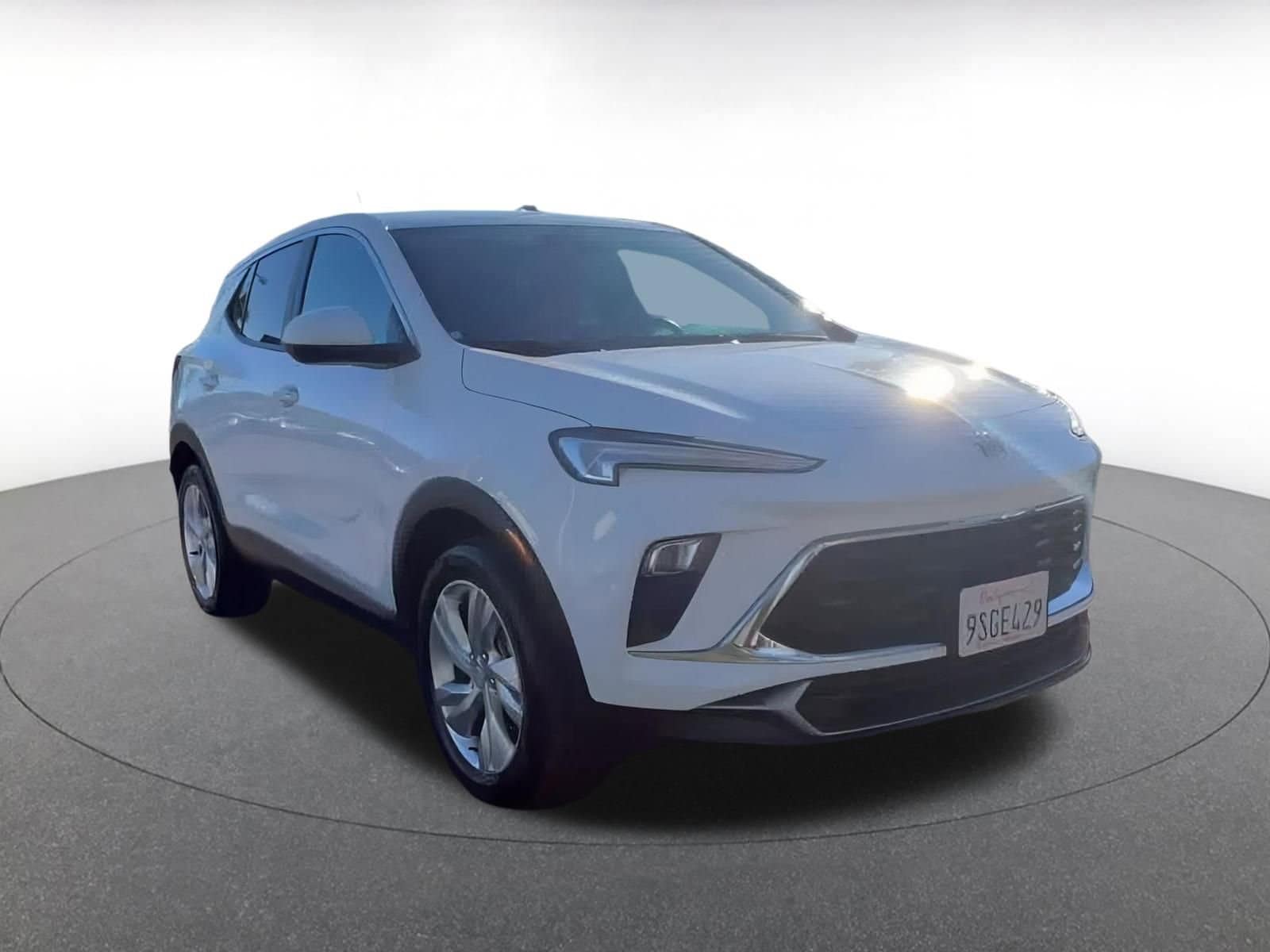 Thumbnail: 2025 Buick Encore GX - 3