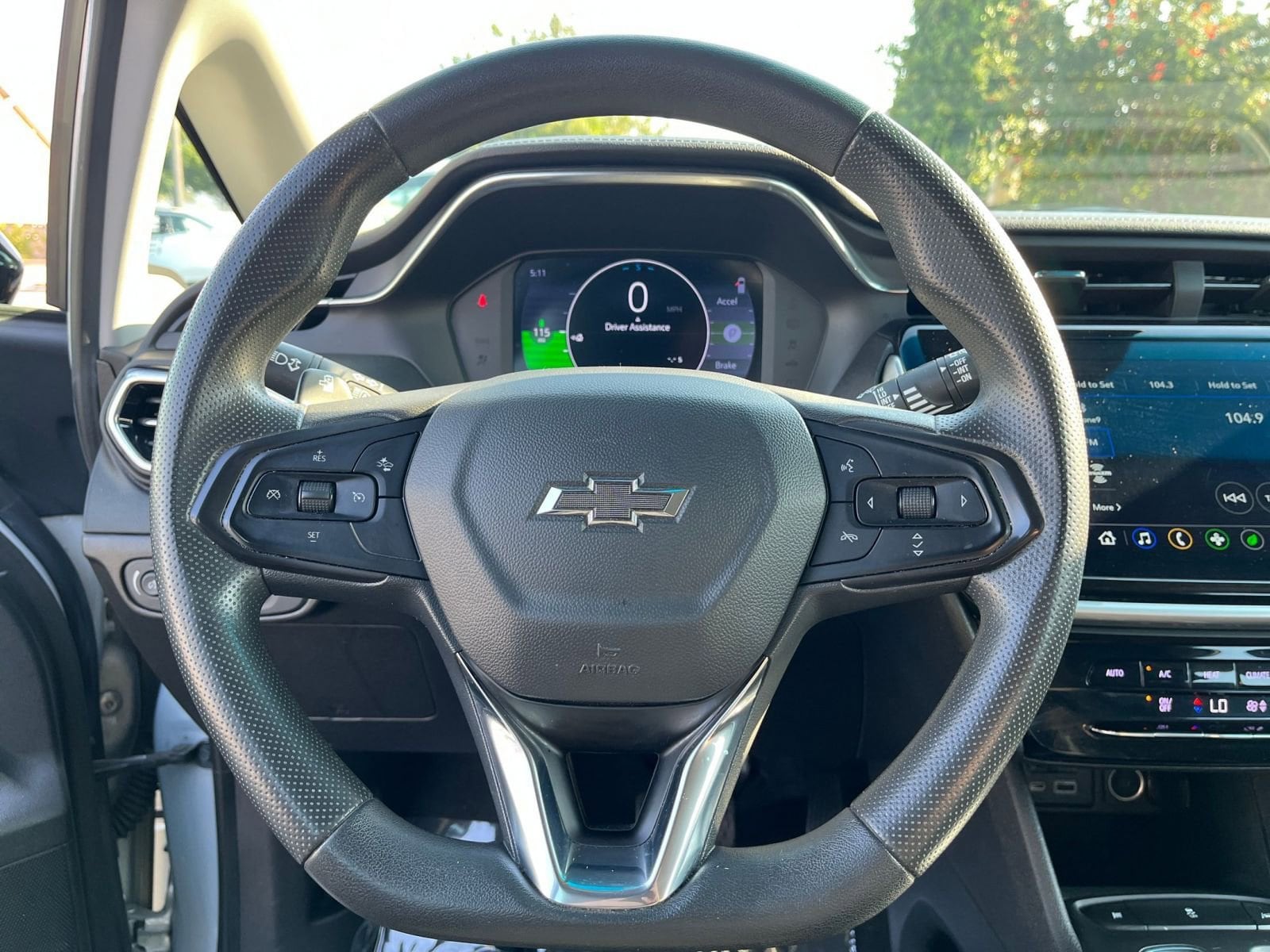Thumbnail: 2023 Chevrolet Bolt EV - 32